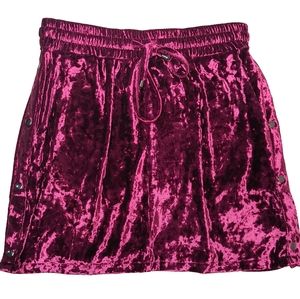 LF BSBW Keisha Berry Velvet Side Button Skirt C14